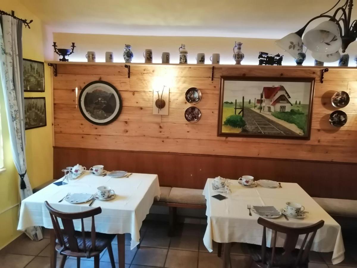 Landhaus Gritschacher Sankt Peter in Holz Bagian luar foto