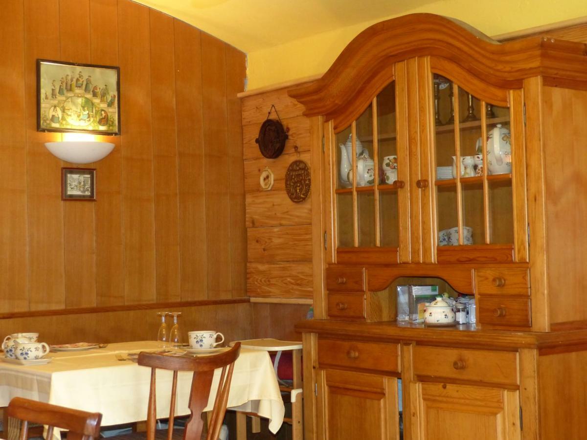 Landhaus Gritschacher Sankt Peter in Holz Bagian luar foto